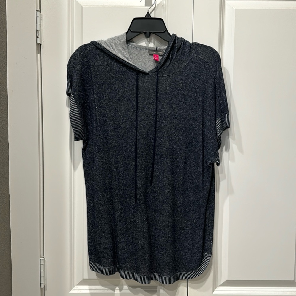 3 for $15! Vince Camuto hooded poncho, size petite small